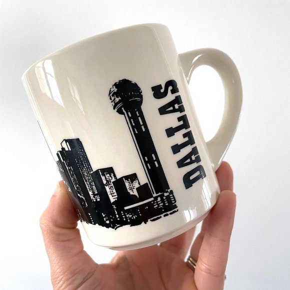 Vintage Dallas Texas Skyline Mug - Picture 1 of 4
